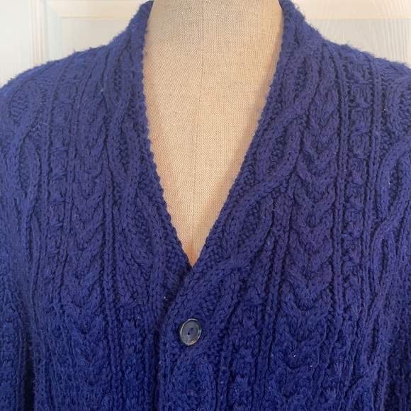 Vintage Handmade chunky Cable knit navy blue cardigan sweater - Picture 3 of 16
